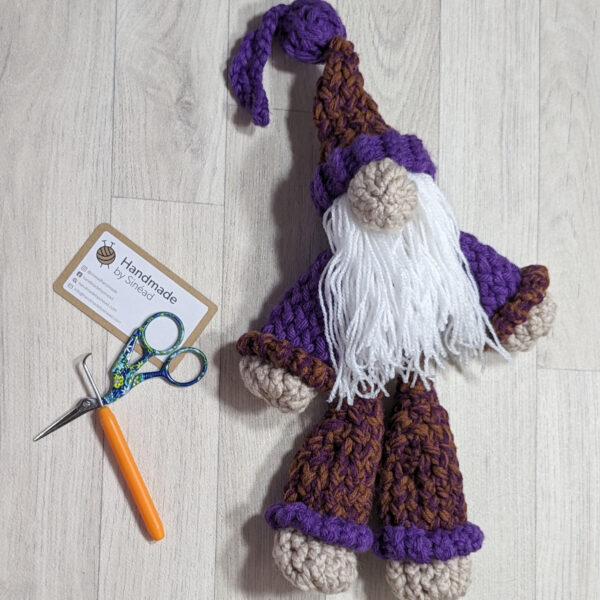 Knitted Gonk Plum